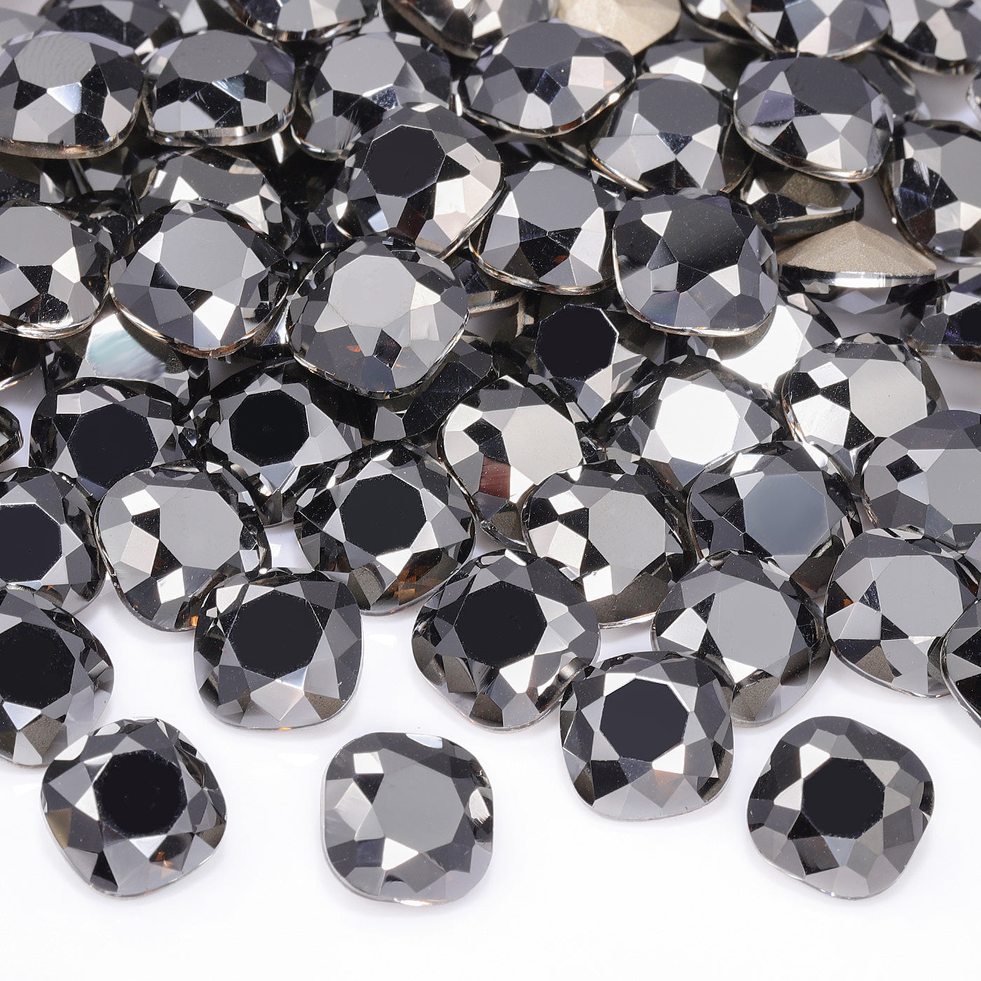 Jet Metallic Silver Cushion Square Shape High Quality Glass Pointed Back Fancy Rhinestones