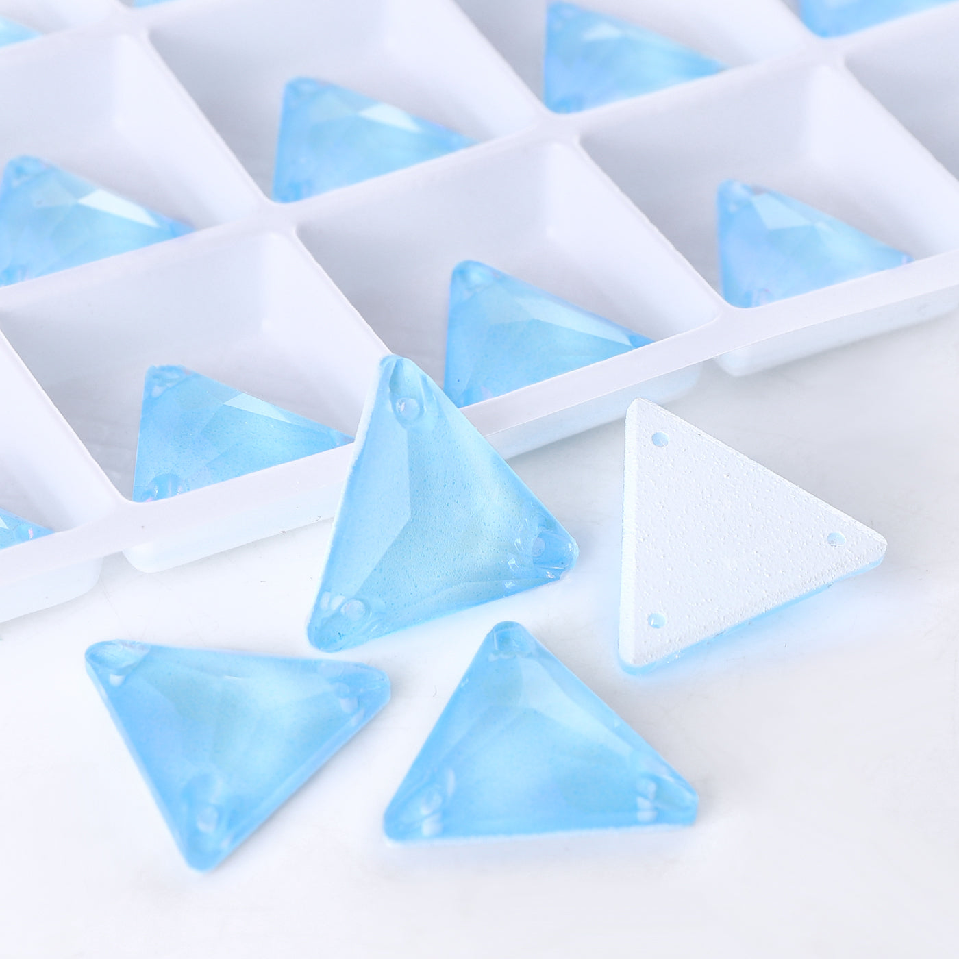 Electric Neon Aquamarine Triangle Shape High Quality Glass Sew-on Rhinestones