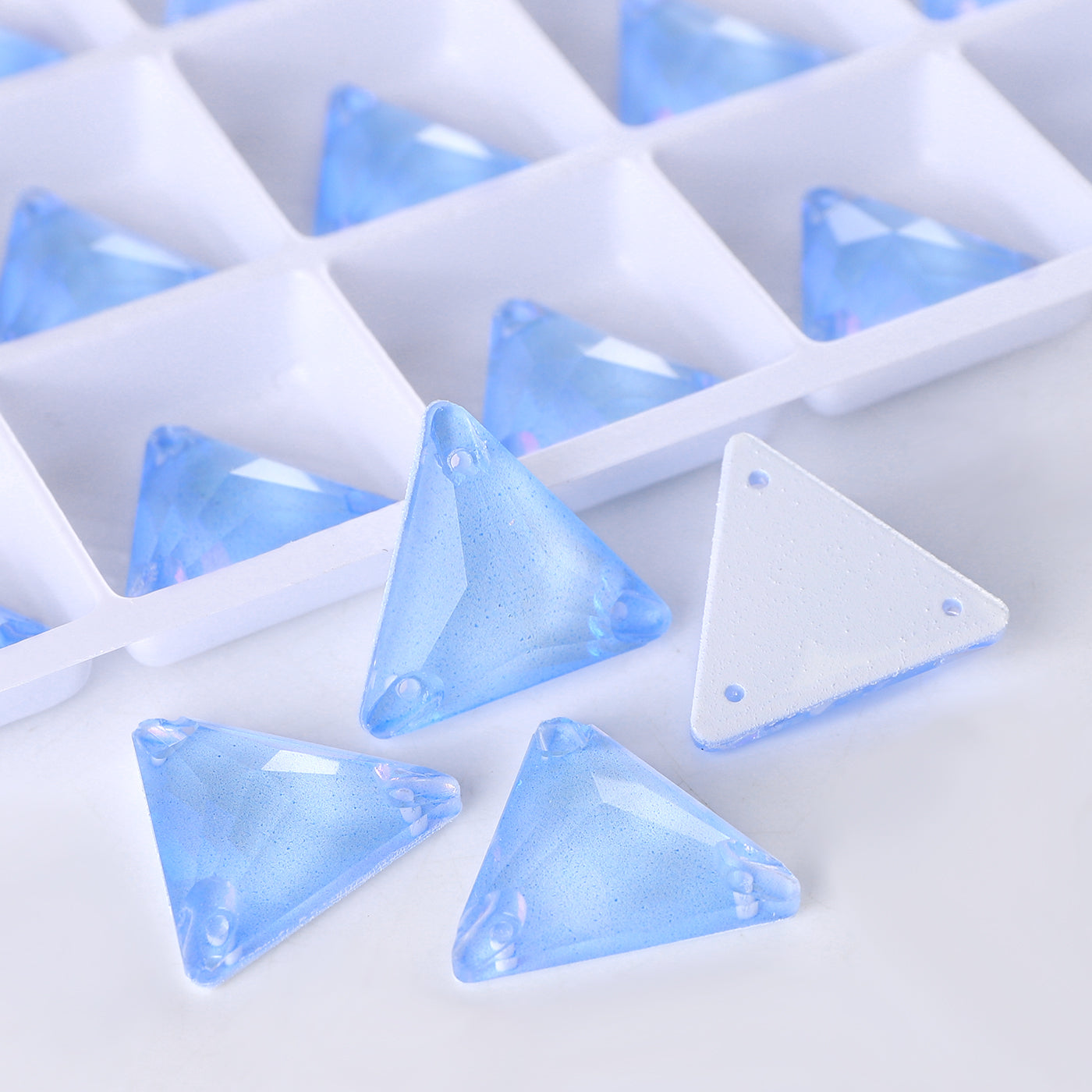 Electric Neon Light Blue Triangle Shape High Quality Glass Sew-on Rhinestones