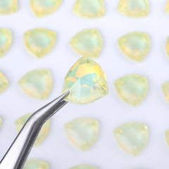 Jonquil AM Trilliant Shape High Quality Glass Sew-on Rhinestones