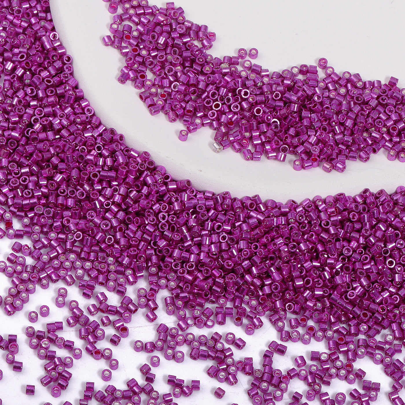 Metallic Fuchsia Luster Color Hight Quality Glass Cylinder Seed Beads 1.6 MM Size JS3015